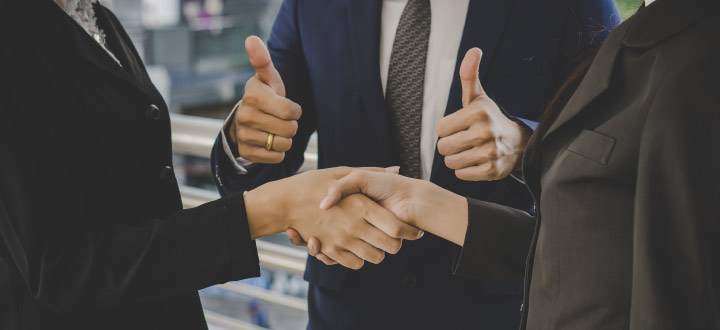 IM4 How to improve your retail customer experience with contactless technologies