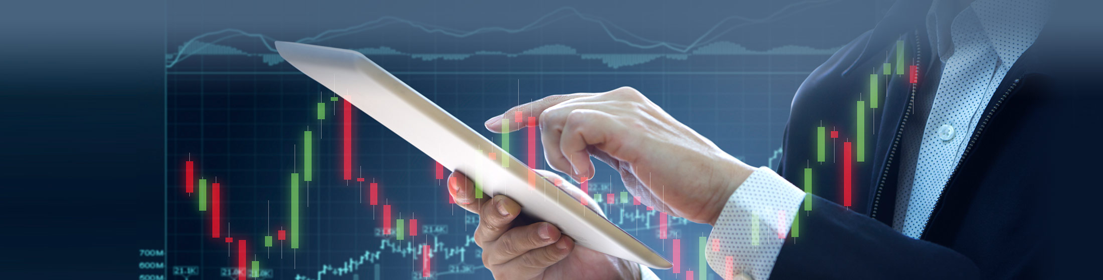 Banner Digital Transformation An Opportunity for Retail Banks to Overcome Challenges in the Digital Age 1